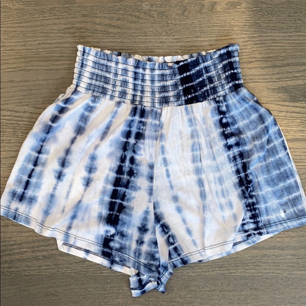 Aeropostale Navy & Blue Tie Dye Flowy Beach Shorts